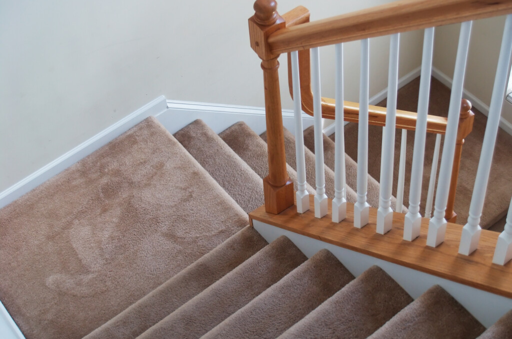 STAIRCASE CARPET IDEAS